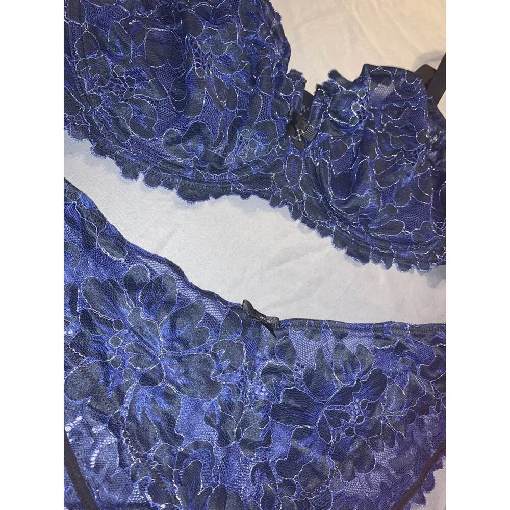 2 pc-NEW! Savage X Fenty Lace Lingerie Sets - Blue and Red (38DDD) - Picture 3 of 10